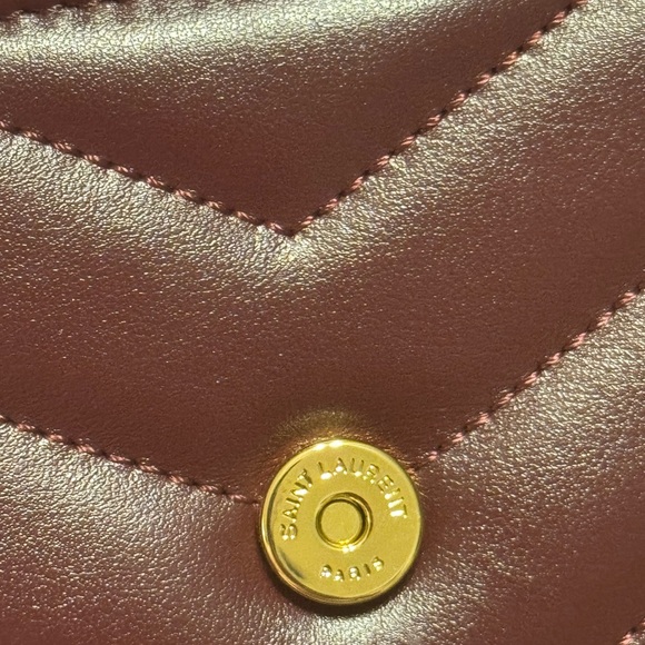 Burgundy Quilted Crossbody bag - Picture 5 of 11